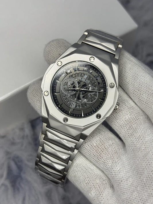 Hublot Watch  Diamond Cut  – Skeleton Black Dial