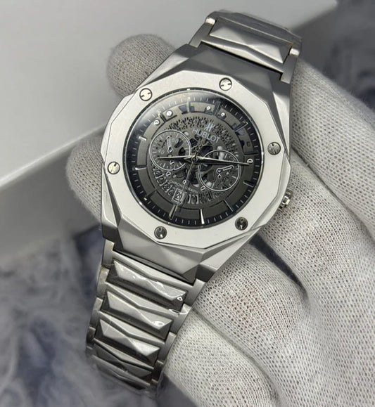 Hublot Watch  Diamond Cut  – Skeleton blue Dial