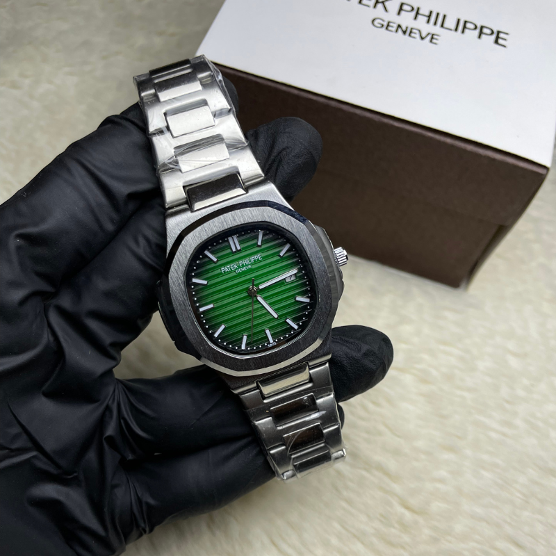Patek Philippe Luxury Watch – Classic Black Dial