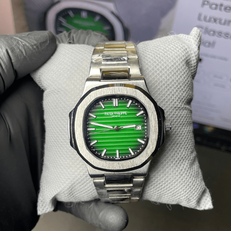Patek Philippe Luxury Watch – Classic Black Dial